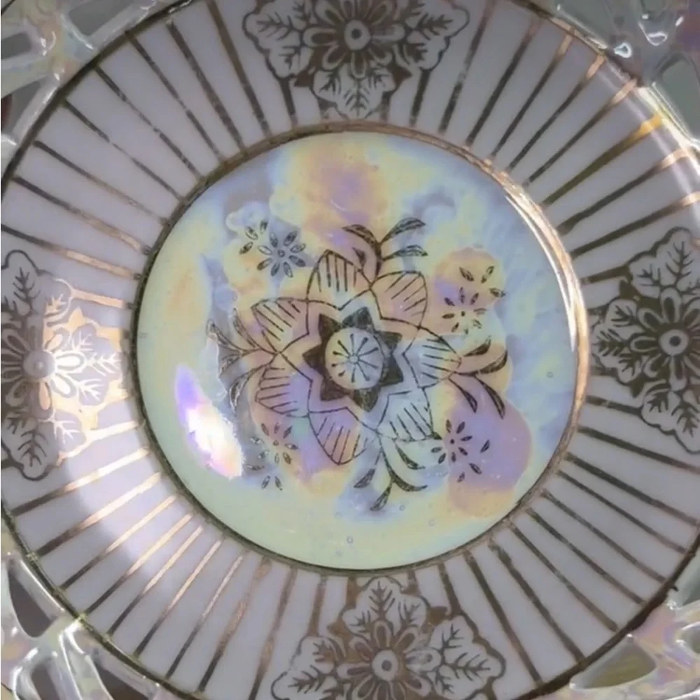 Vintage Kudo KUD2 Lustreware Reticulated Floral Plate Gold Filigree Japan